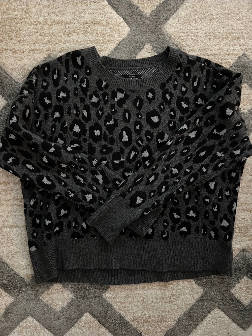 Women's Lucky Brand Charcoal Leopard Print Crewneck Sweater